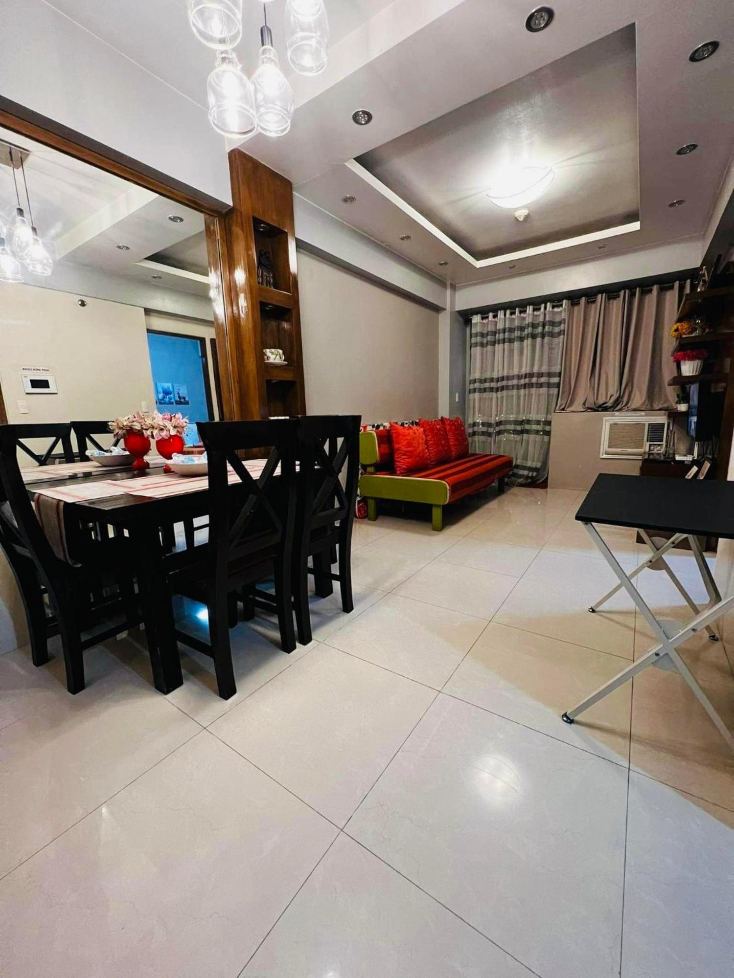 One Palm Tree Villas Condominium - Studio 10O With Balcony - Across Terminal 3 Airport Маніла Екстер'єр фото