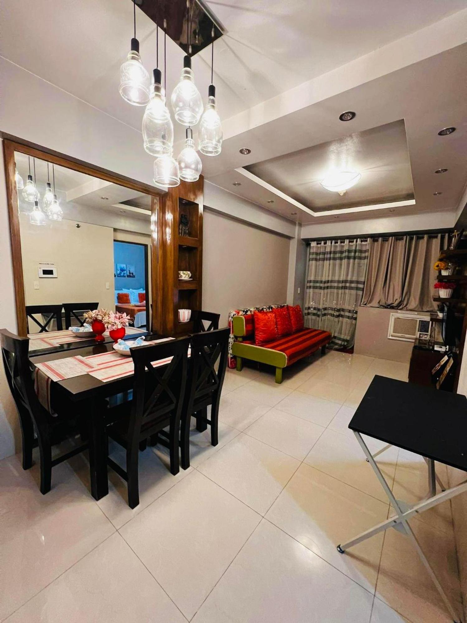 One Palm Tree Villas Condominium - Studio 10O With Balcony - Across Terminal 3 Airport Маніла Екстер'єр фото
